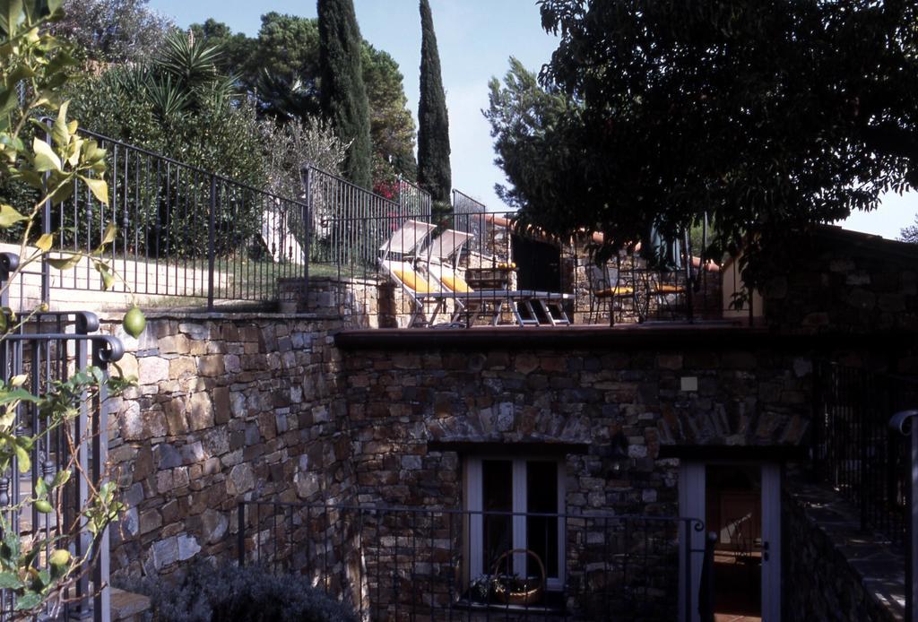 Uliveto Saglietto Agriturismo A Poggi Apartments Imperia Cameră foto