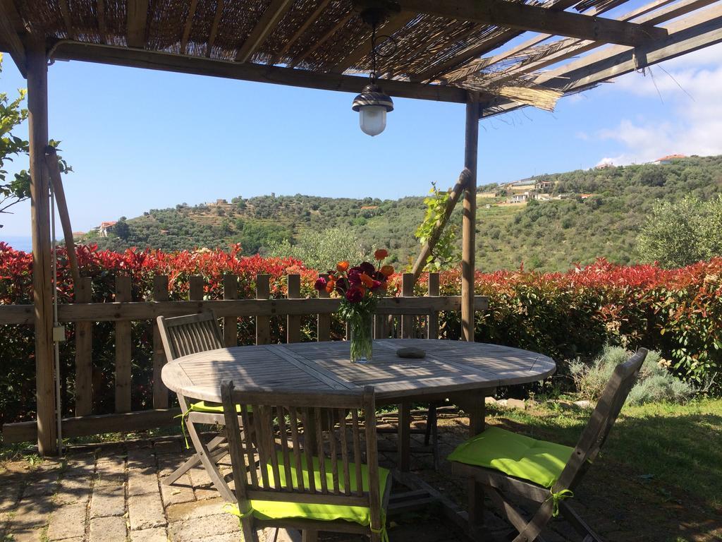 Uliveto Saglietto Agriturismo A Poggi Apartments Imperia Exterior foto